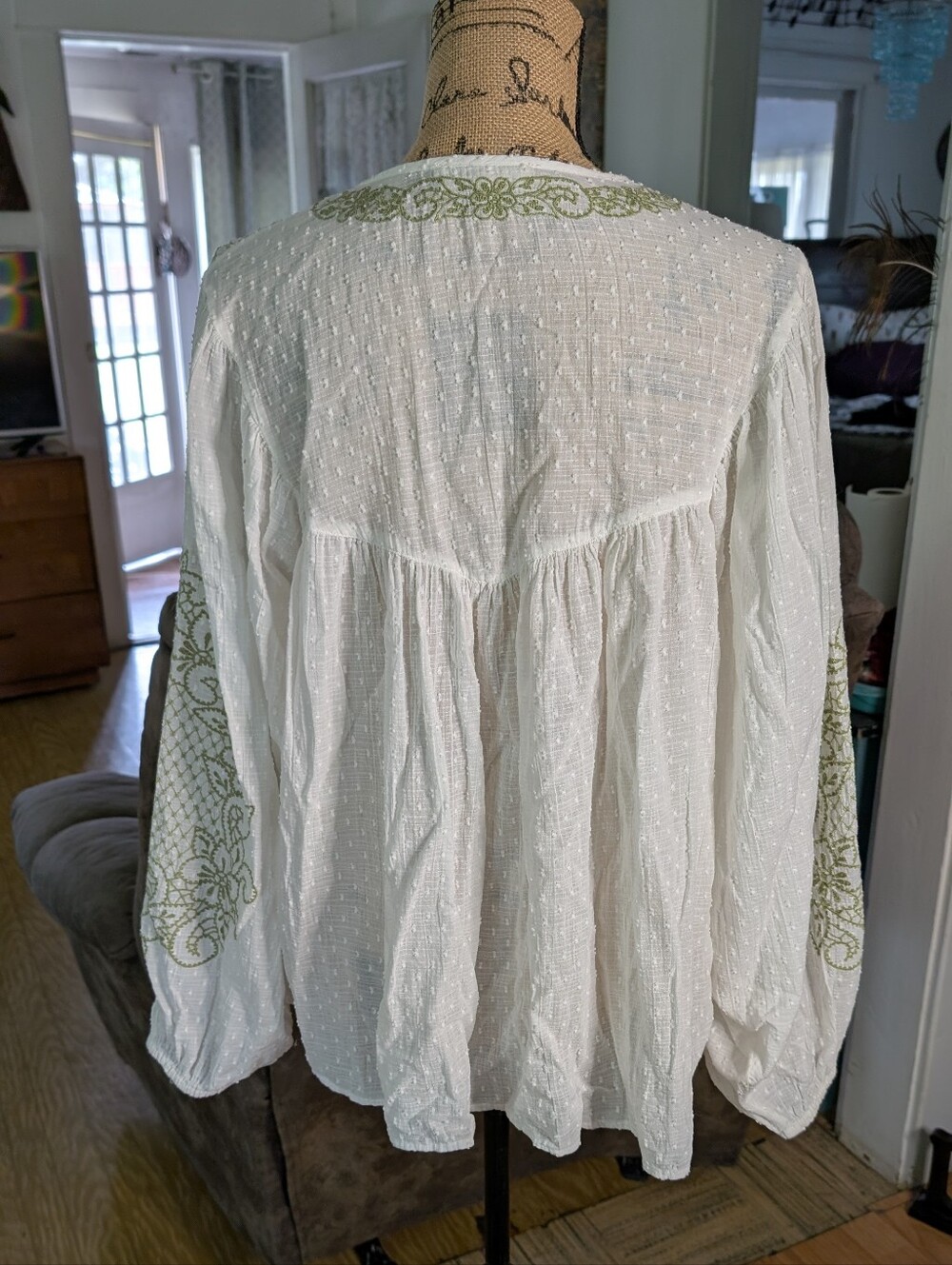 Embroidered White Peasant Blouse with Green Accents - Picture 3 of 10